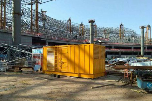 册亨发电机出租如何判断空气滤清器是否需要更换？